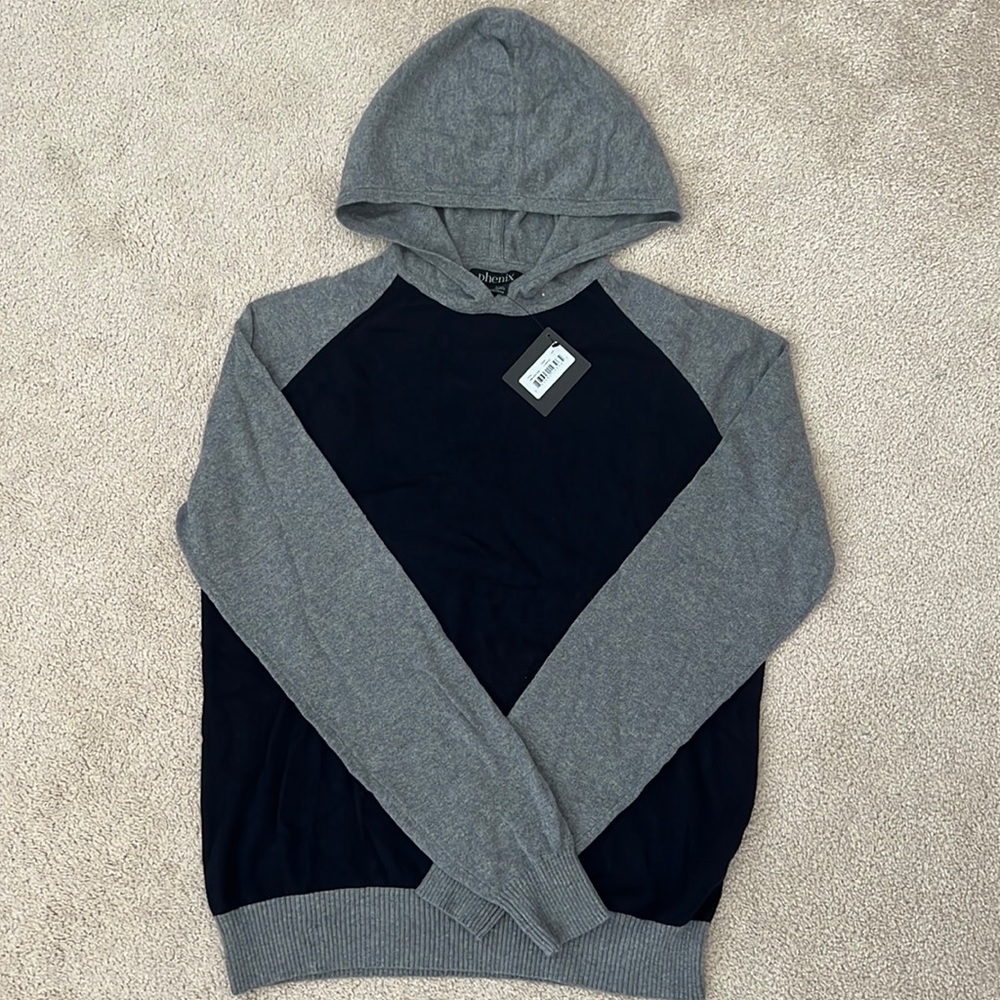 Phenix Mens Grey & Navy Sweater w/Hood